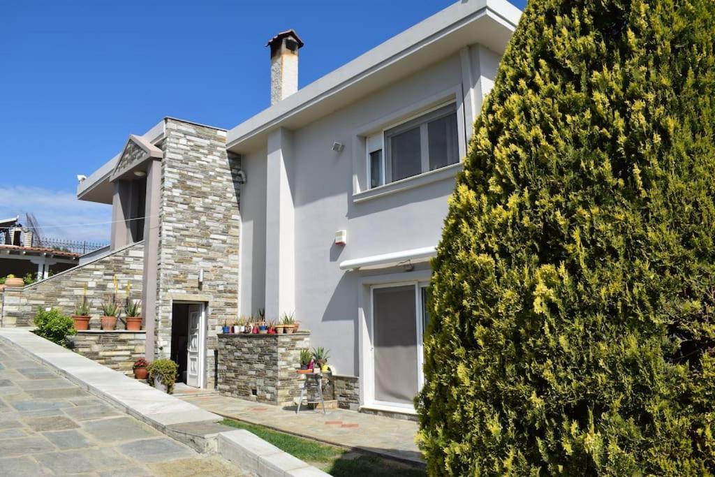 Villa Casa Chrissy Plagiarion Exterior photo