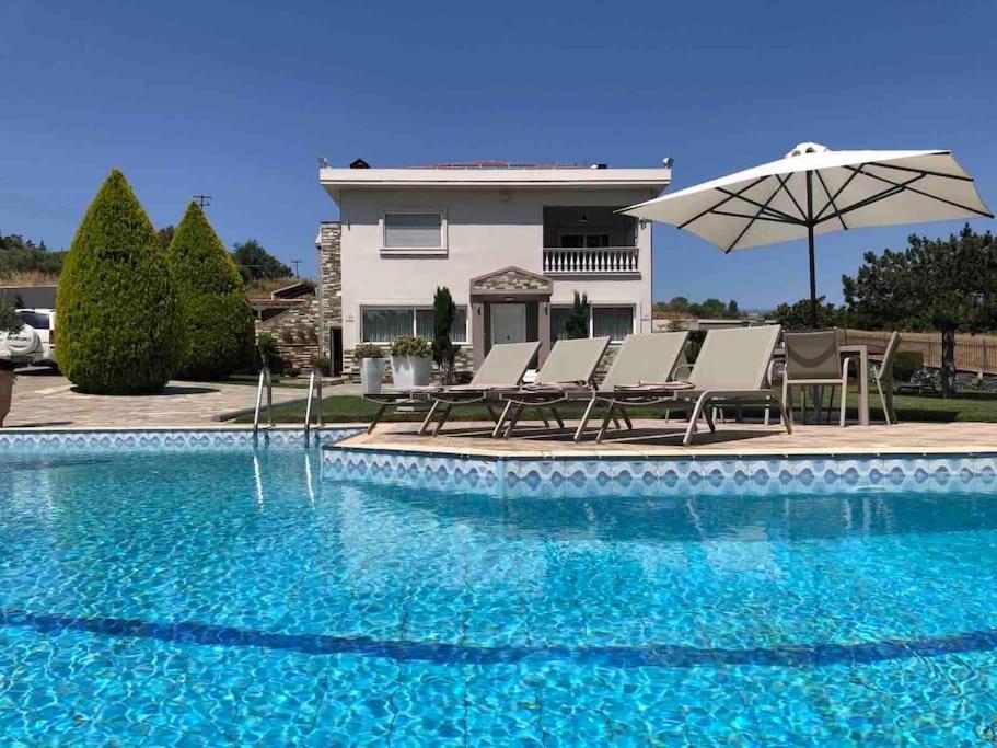 Villa Casa Chrissy Plagiarion Exterior photo